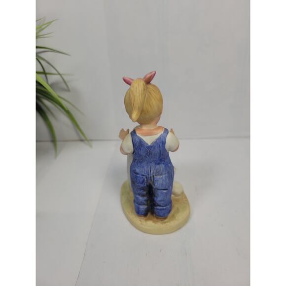 Vintage Denim Days 1501 Debbie "Morning Chores" Homco Figurine - Picture 4 of 5